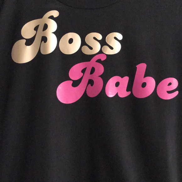 New Women’s “Boss Babe” Graphic Crew Neck Love Tee - Picture 3 of 6